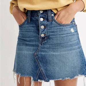 Madewell Rigid Demin A Line mini skirt. Size 27.